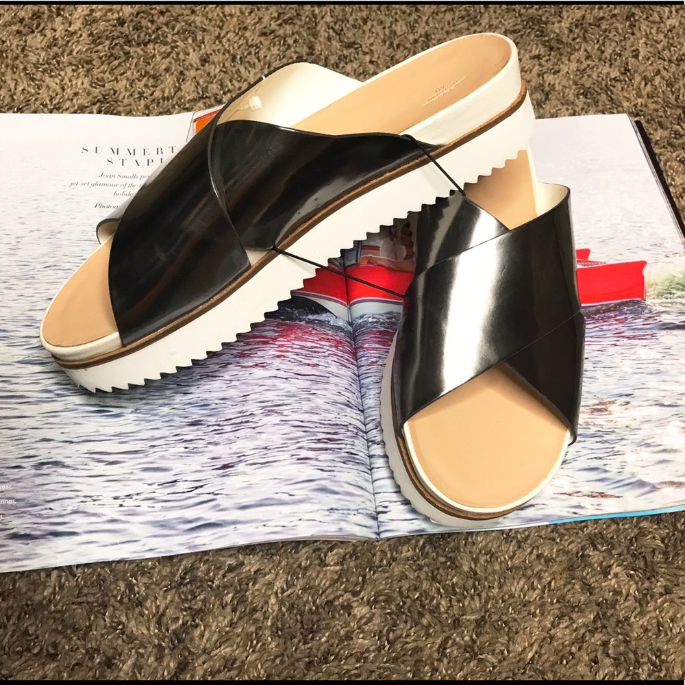 π πSOLD!!!πZara Platinum platform Sandals π - Picture 2 of 3
